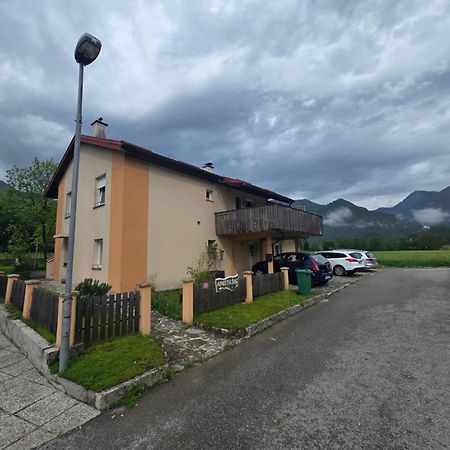 Apartment Sinc Кобарид Экстерьер фото