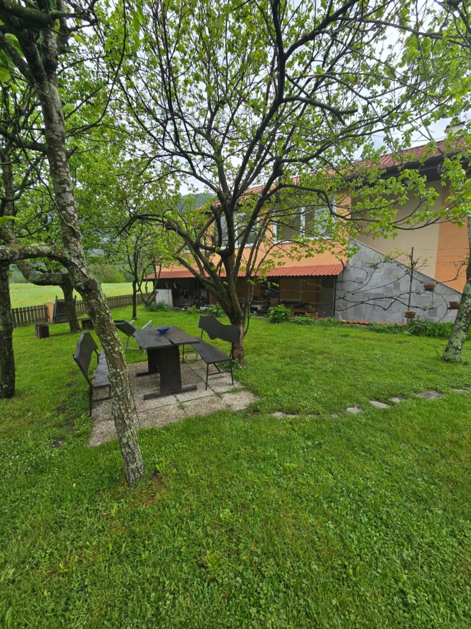 Apartment Sinc Кобарид Экстерьер фото