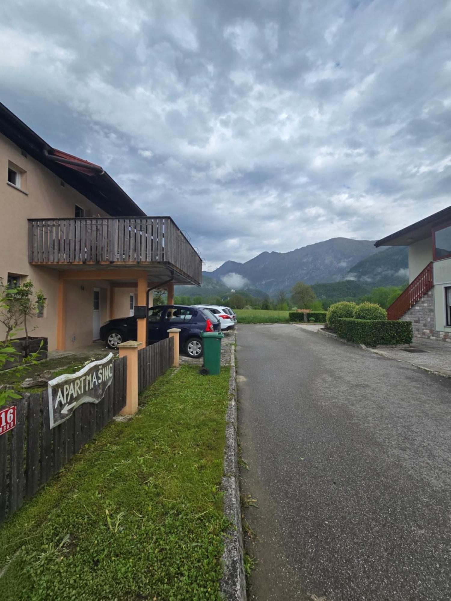 Apartment Sinc Кобарид Экстерьер фото